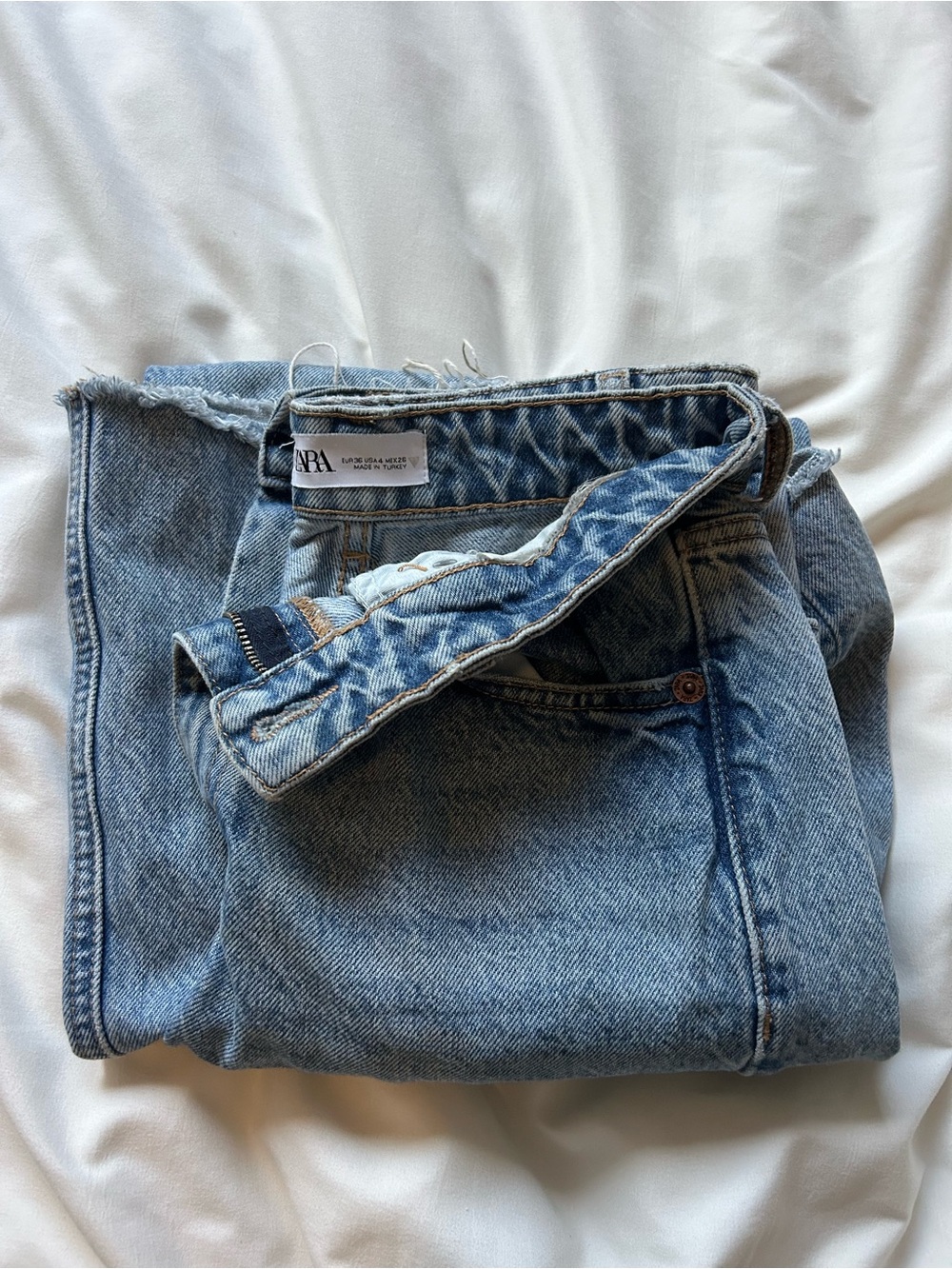Zara Light Blue Relaxed Women's Jeans